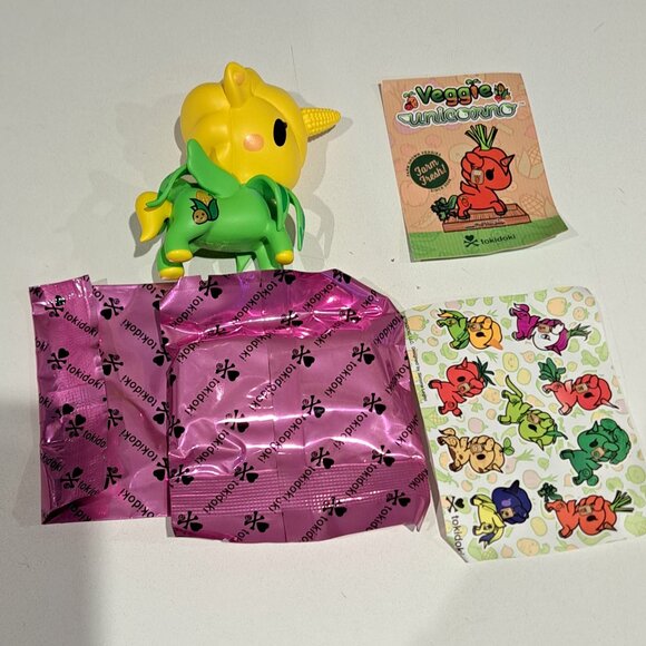 Tokidoki Veggie unicornos Set of 5 Little red, Brocco, Tater, Ninjin top, Corno - Picture 2 of 7